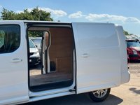 USED 2022 71 VAUXHALL VIVARO 2.0 Turbo D 3100 Sportive L2 H1 Euro 6 (s/s) 5dr 1 OWNER, TOP SPEC, IMMACULATE