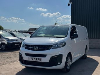 2022 VAUXHALL VIVARO