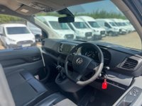 USED 2020 70 VAUXHALL VIVARO 1.5 Turbo D 2900 Sportive L2 H1 Euro 6 (s/s) 5dr FSH, TOP SPEC, VERY CLEAN