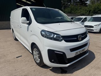 2020 VAUXHALL VIVARO