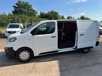USED 2022 22 TOYOTA PROACE 2.0D Active Long Panel Van LWB Euro 6 (s/s) 6dr INCREDIBLE LOW MILES, BIG SPEC