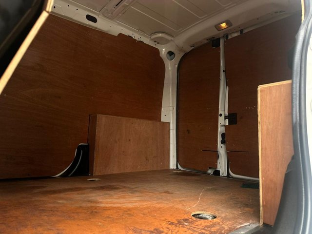2014 VAUXHALL COMBO - Photo 11