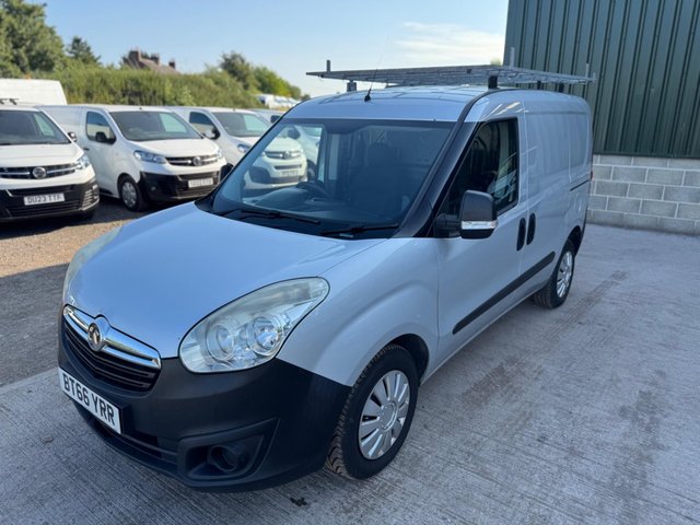 2017 VAUXHALL COMBO - Photo 8