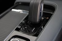 USED 2020 70 VOLVO V90 2.0 B4 MHEV Momentum Estate 5dr Petrol Hybrid Auto Euro 6 (s/s) (197 ps) 