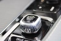 USED 2020 70 VOLVO V90 2.0 B4 MHEV Momentum Estate 5dr Petrol Hybrid Auto Euro 6 (s/s) (197 ps) 