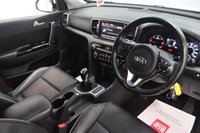 USED 2017 17 KIA SPORTAGE 1.7 CRDi 3 SUV 5dr Diesel Manual Euro 6 (s/s) (114 bhp) Electric Panoramic And Slide Roof, JBL Sound System, Apple CarPlay and Android Auto