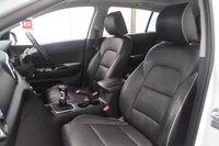 USED 2017 17 KIA SPORTAGE 1.7 CRDi 3 SUV 5dr Diesel Manual Euro 6 (s/s) (114 bhp) Electric Panoramic And Slide Roof, JBL Sound System, Apple CarPlay and Android Auto
