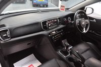 USED 2017 17 KIA SPORTAGE 1.7 CRDi 3 SUV 5dr Diesel Manual Euro 6 (s/s) (114 bhp) Electric Panoramic And Slide Roof, JBL Sound System, Apple CarPlay and Android Auto