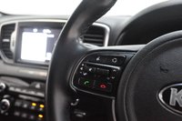 USED 2017 17 KIA SPORTAGE 1.7 CRDi 3 SUV 5dr Diesel Manual Euro 6 (s/s) (114 bhp) Electric Panoramic And Slide Roof, JBL Sound System, Apple CarPlay and Android Auto