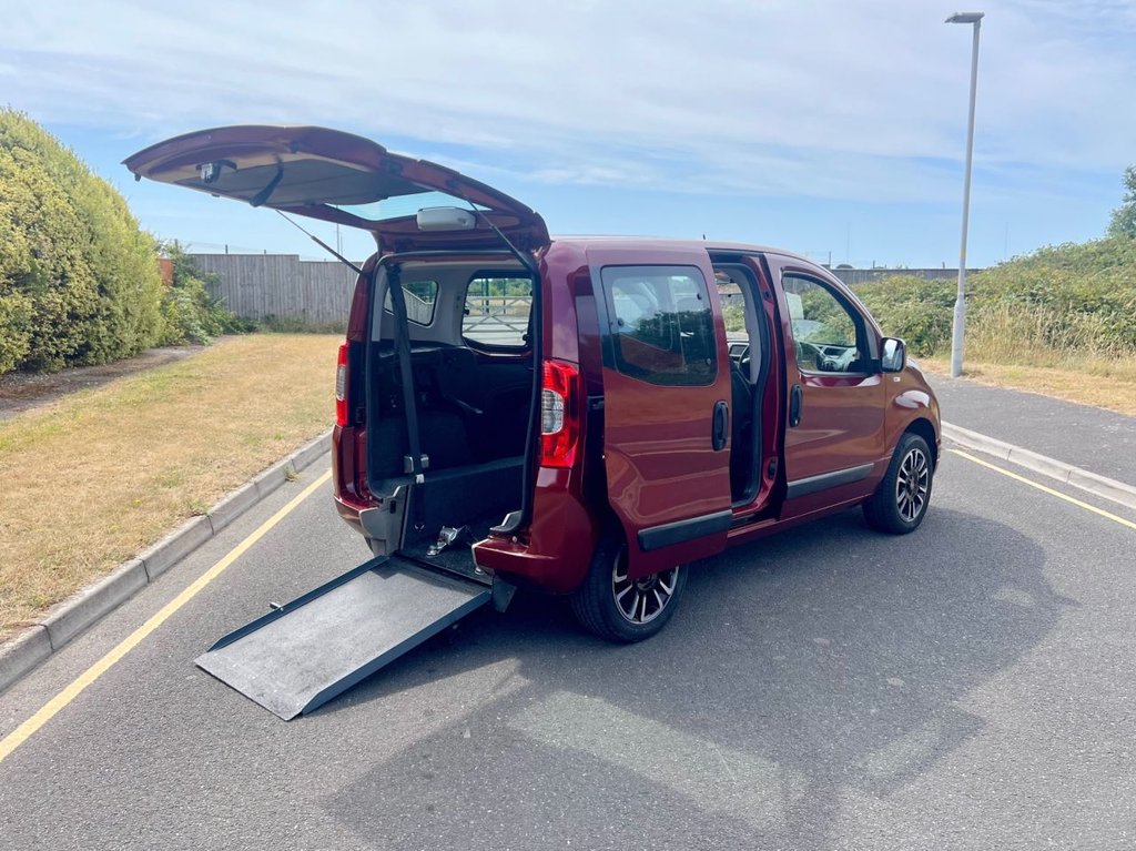 USED 2017 67 FIAT QUBO 1.4 Lounge MPV 5dr Petrol Euro 6 (77 ps) Wheelchair Mobility // px swap 