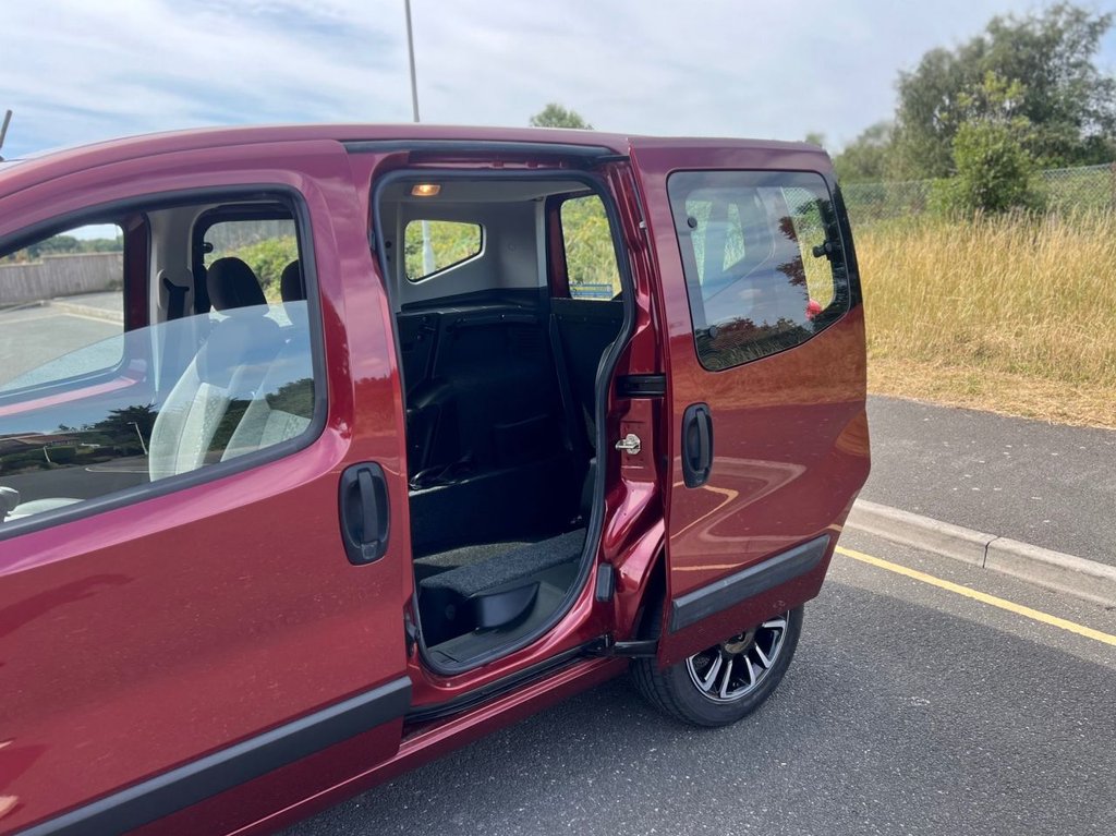 USED 2017 67 FIAT QUBO 1.4 Lounge MPV 5dr Petrol Euro 6 (77 ps) Wheelchair Mobility // px swap 