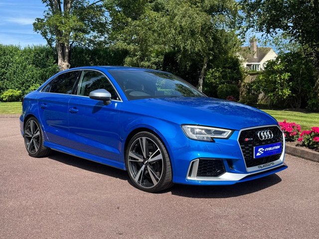 View our AUDI RS3