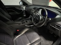 USED 2019 69 JAGUAR F-PACE 2.0 D180 Chequered Flag SUV 5dr Diesel Auto AWD Euro 6 (s/s) (180 ps) +NATIONWIDE DELVIERY AVAILABLE+
