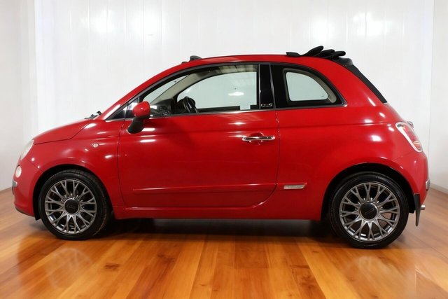 2009 FIAT 500C - Photo 9