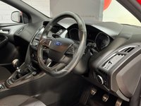 USED 2018 53 FORD FOCUS 1.5 TDCi ST-Line Hatchback 5dr Diesel Manual Euro 6 (s/s) (120 ps) +NATIONWIDE DELIVERY AVAILABLE+