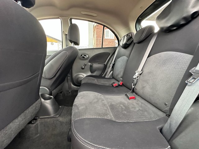 2015 Nissan Micra 1L Tekna 5dr - Photo 9