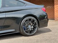 USED 2019 19 BMW M4 3.0 BiTurbo GPF Competition Coupe 2dr Petrol DCT Euro 6 (s/s) (450 ps) CARBON