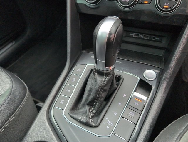 USED 2019 19 Volkswagen Tiguan 1.5 TSI Evo R-Line Suv 5dr Petrol DSg Euro 6 (s/S) (150 Ps) Heated Front Seats+lane Assist