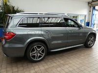 USED 2018 68 MERCEDES-BENZ GLS 3.0 GLS350d V6 AMG Line SUV 5dr Diesel G-Tronic 4MATIC Euro 6 (s/s) (258 ps) 7 SEATS SAT NAV PANORAMIC SUNROOF SMARTPHONE INTEGRATION PACK LEATHER HEATED FRONT AND REAR SEATS 360 CAMERA HARMAN KARDON ELECTRIC SIDE VENT WINDOWNS PARKING SENSORS 3 OWNER SERVICE HISTORY WARRANTY