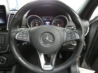 USED 2018 68 MERCEDES-BENZ GLS 3.0 GLS350d V6 AMG Line SUV 5dr Diesel G-Tronic 4MATIC Euro 6 (s/s) (258 ps) 7 SEATS SAT NAV PANORAMIC SUNROOF SMARTPHONE INTEGRATION PACK LEATHER HEATED FRONT AND REAR SEATS 360 CAMERA HARMAN KARDON ELECTRIC SIDE VENT WINDOWNS PARKING SENSORS 3 OWNER SERVICE HISTORY WARRANTY