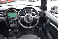 USED 2018 68 MINI HATCH 2.0 Cooper S Hatchback 3dr Petrol Manual Euro 6 (s/s) (192 ps) HUGE SPEC / H&K / HUD / CHILI