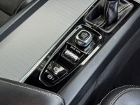 USED 2019 68 VOLVO XC60 2.0 D4 R-Design SUV 5dr Diesel Manual AWD Euro 6 (s/s) (190 ps) 