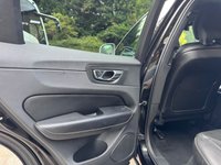 USED 2019 68 VOLVO XC60 2.0 D4 R-Design SUV 5dr Diesel Manual AWD Euro 6 (s/s) (190 ps) 