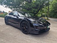 USED 2021 71 PORSCHE TAYCAN Performance Plus 93.4kWh 4 Cross Turismo 5dr Electric Auto 4WD (476 ps) 8.9% APR FINANCE RATES