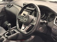 USED 2020 20 NISSAN QASHQAI 1.3 DIG-T Tekna SUV 5dr Petrol Manual Euro 6 (s/s) (160 ps) Nissan Quashqai Tekna Hosting a high Specification