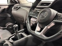 USED 2020 20 NISSAN QASHQAI 1.3 DIG-T Tekna SUV 5dr Petrol Manual Euro 6 (s/s) (160 ps) Nissan Quashqai Tekna Hosting a high Specification
