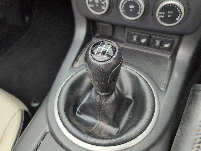 USED 2015 J Mazda Mx-5 1.8i Sport Venture Roadster 2dr Petrol Manual Euro 5 (126 Ps) - Alloy, Air Con, Cruise