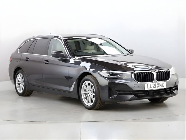 2021 BMW 5 Series 2L Se 5dr - Photo 4
