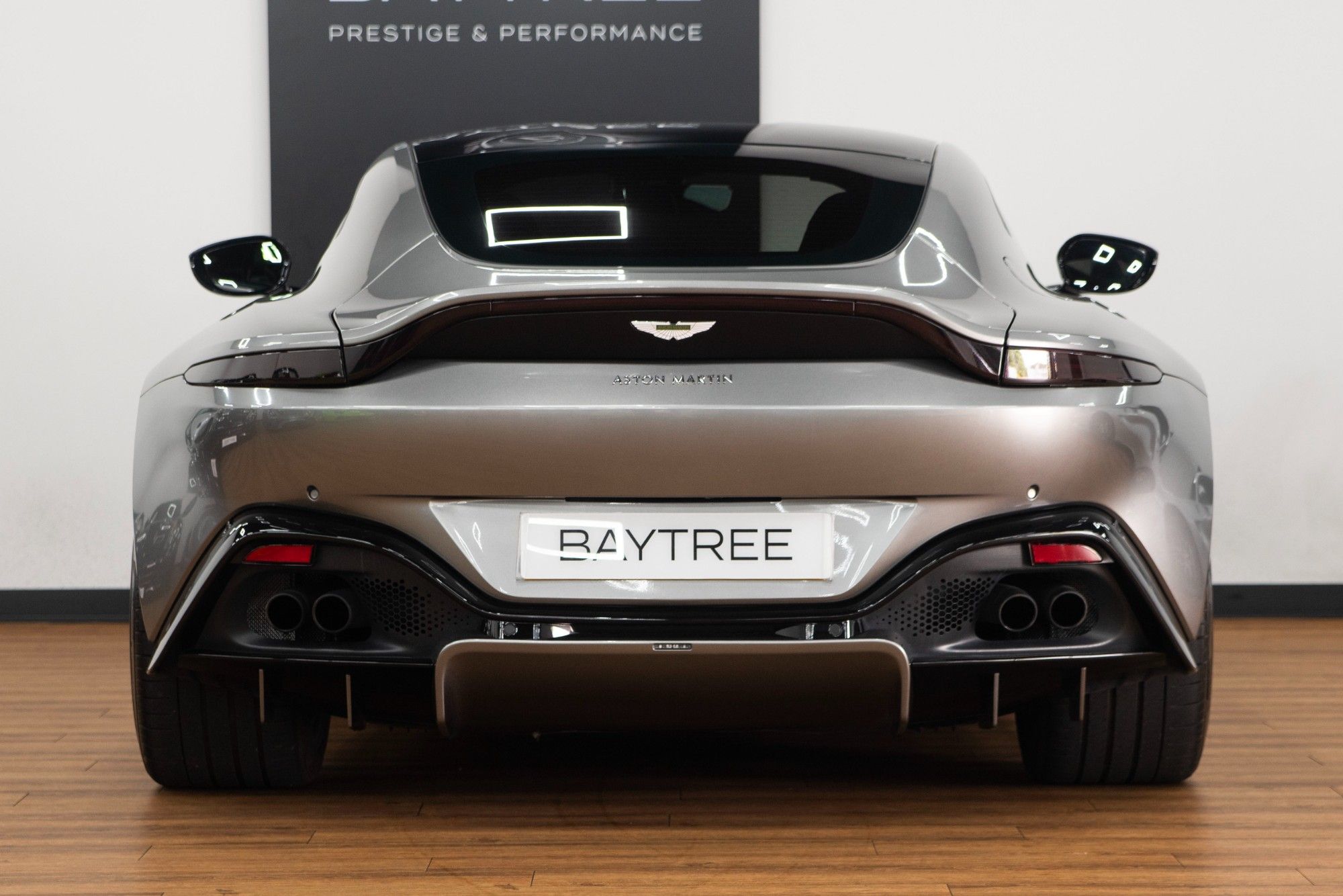 USED 2019 62 ASTON MARTIN VANTAGE 4.0 V8 Coupe 