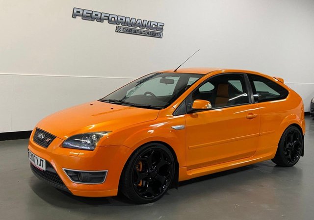 2007 07 Ford Focus 2.5 SIV ST-2 Hatchback 3dr Petrol Manual (224 g/km, 221 bhp)