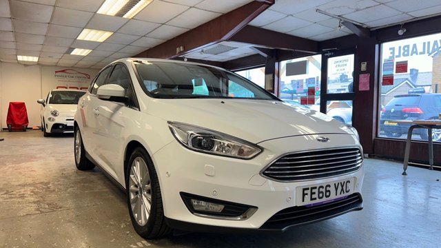 2016 FORD FOCUS - Photo 8