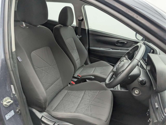 USED 2022 22 HYUNDAI BAYON 1.0 Bayon SE Connect TGDi MHEV Auto 5dr CLICK & COLLECT/ HOME DELIVERY