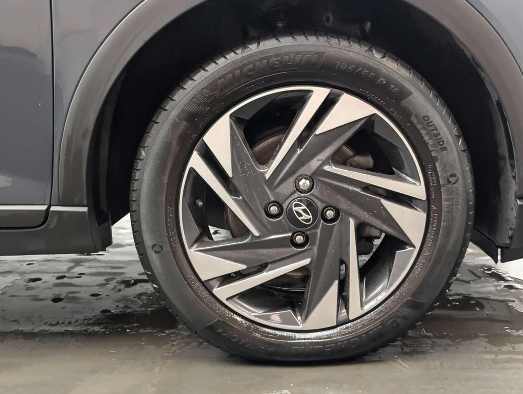 Used 2022 22 HYUNDAI BAYON 1.0 Bayon SE Connect TGDi MHEV Auto 5dr CLICK & COLLECT/ HOME DELIVERY