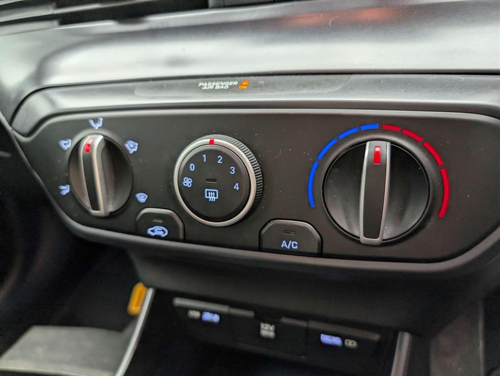 Used 2022 22 HYUNDAI BAYON 1.0 Bayon SE Connect TGDi MHEV Auto 5dr CLICK & COLLECT/ HOME DELIVERY