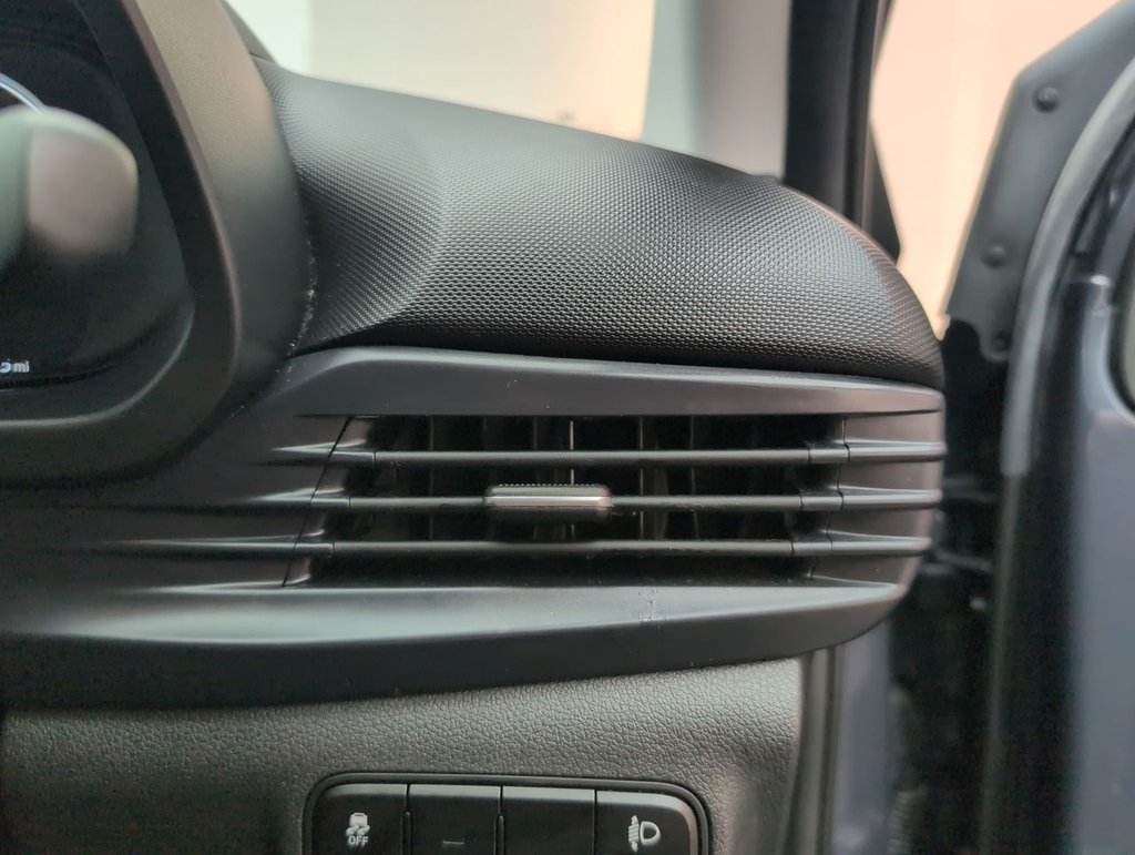 Used 2022 22 HYUNDAI BAYON 1.0 Bayon SE Connect TGDi MHEV Auto 5dr CLICK & COLLECT/ HOME DELIVERY