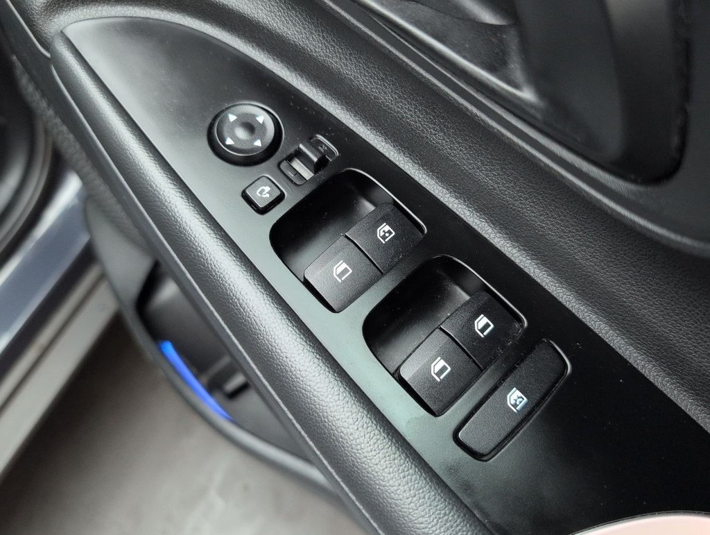Used 2022 22 HYUNDAI BAYON 1.0 Bayon SE Connect TGDi MHEV Auto 5dr CLICK & COLLECT/ HOME DELIVERY