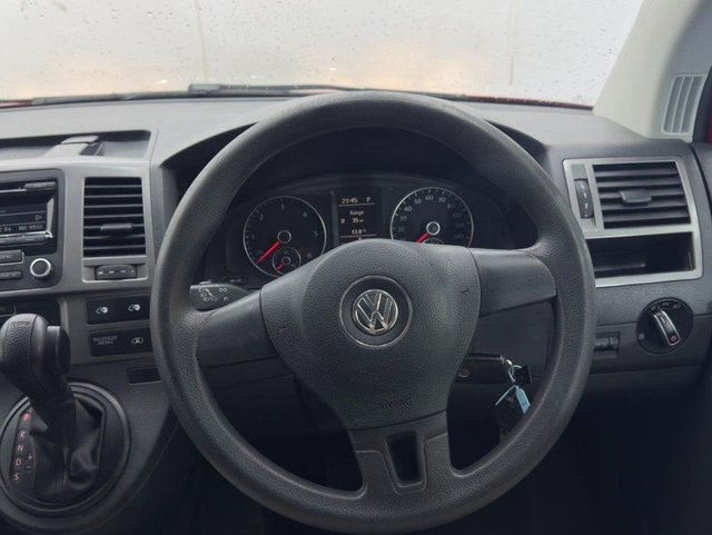 2015 VOLKSWAGEN TRANSPORTER SHUTTLE - Photo 10