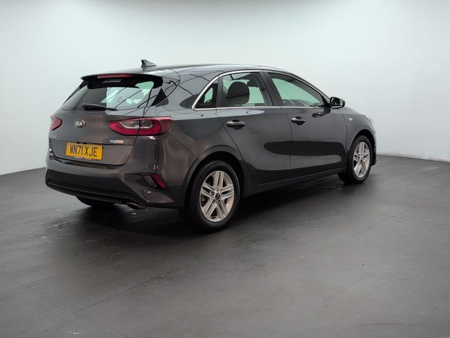 USED 2021 71 Kia Ceed 1.6 CRDI Mhev 2 Nav Hatchback 5dr Diesel Hybrid Manual Euro 6 (s/S) (134 BHP) - Air Con, Bluetooth, Sat Nav