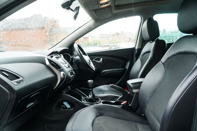 View our HYUNDAI IX35