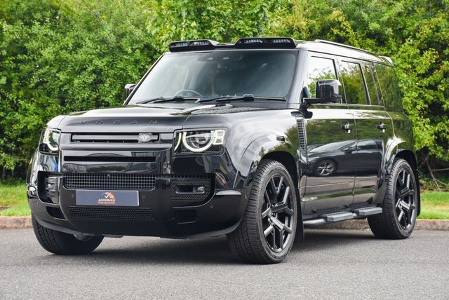 2021 71 Land Rover Defender 3.0 D300 MHEV HSE Hard Top SUV 5dr Diesel Auto 4WD MWB Euro 6 (s/s) (300 ps)