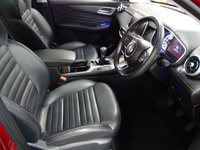 USED 2019 69 MG MG HS 1.5 T-GDI Exclusive SUV 5dr Petrol Manual Euro 6 (s/s) (162 ps) 