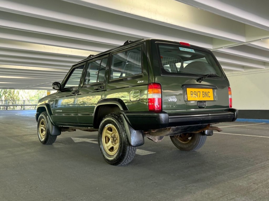 USED 1998 R JEEP CHEROKEE Sport 4x4 // 2500cc TD // Manual // px swap  