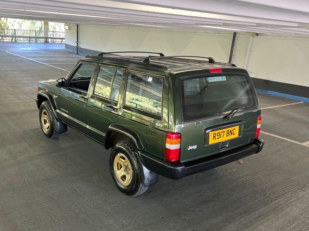 USED 1998 R JEEP CHEROKEE Sport 4x4 // 2500cc TD // Manual // px swap  