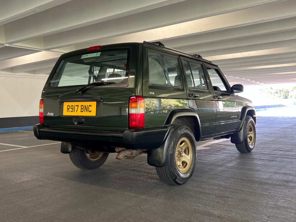 USED 1998 R JEEP CHEROKEE Sport 4x4 // 2500cc TD // Manual // px swap  