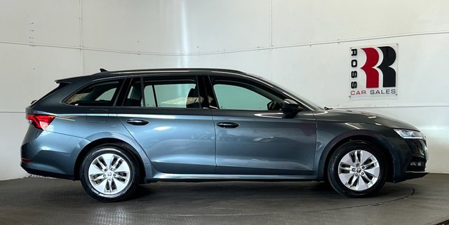 2021 Skoda Octavia 1L SE Technology 5dr - Photo 2