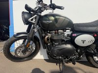 USED 2021 71 TRIUMPH STREET SCRAMBLER 900 Roadster/Retro Petrol Manual Euro 5 (65 ps) ONLY 5,084 MILES WITH FSH!!!